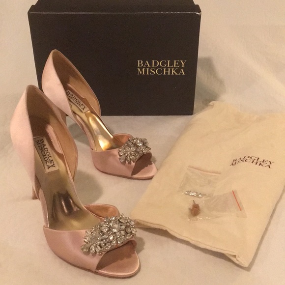 badgley mischka giana